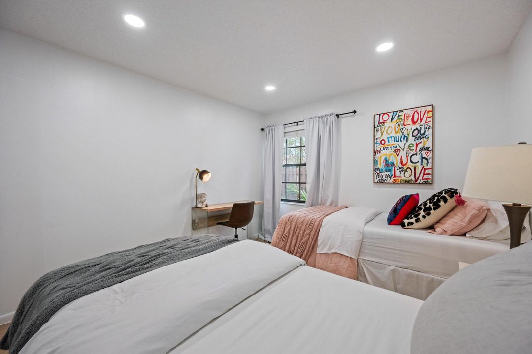 For Rent: $6,000 (3 beds, 2 baths, 1386 Square Feet)