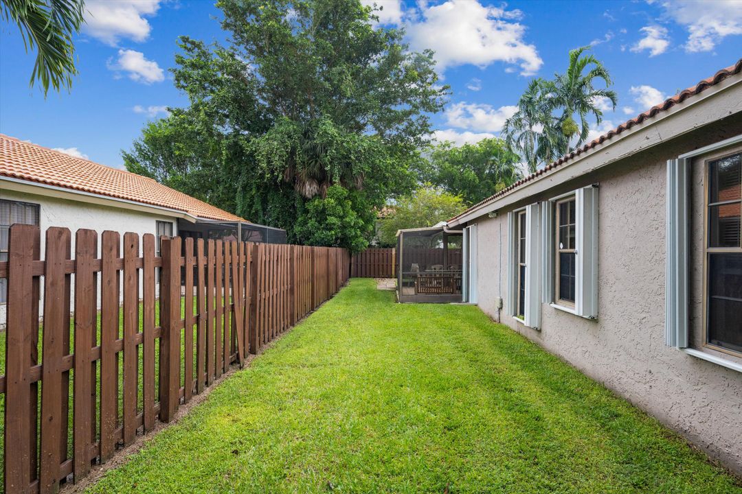 For Rent: $6,000 (3 beds, 2 baths, 1386 Square Feet)