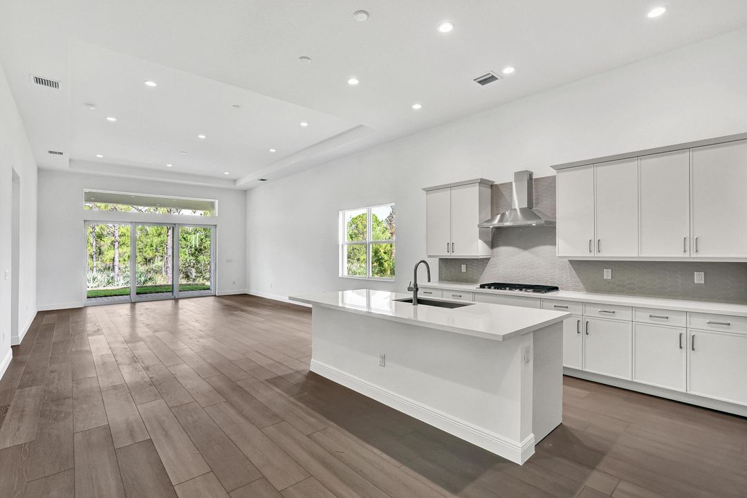 На продажу: $784,000 (3 спален, 3 ванн, 2660 Квадратных фут)