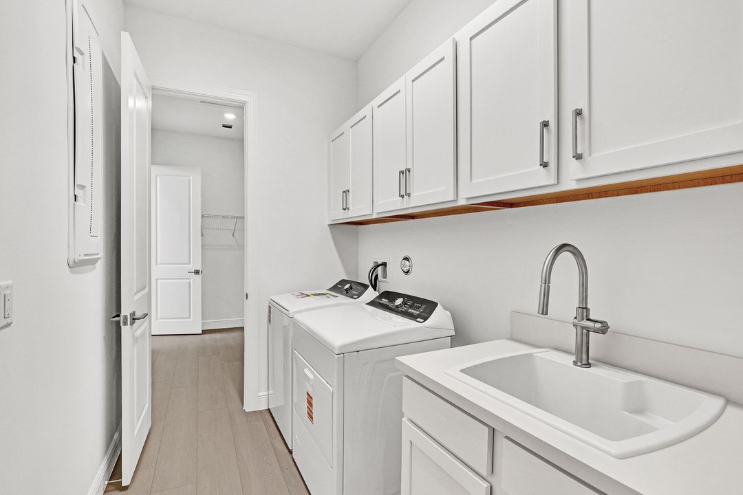 На продажу: $784,000 (3 спален, 3 ванн, 2660 Квадратных фут)