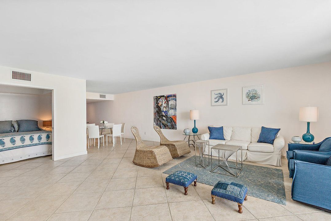 В аренду: $4,500 (2 спален, 2 ванн, 1368 Квадратных фут)