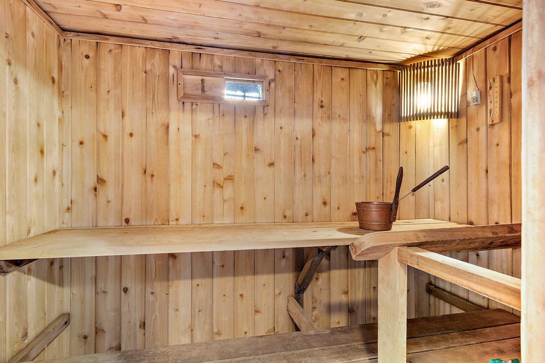 В аренду: $4,500 (2 спален, 2 ванн, 1368 Квадратных фут)