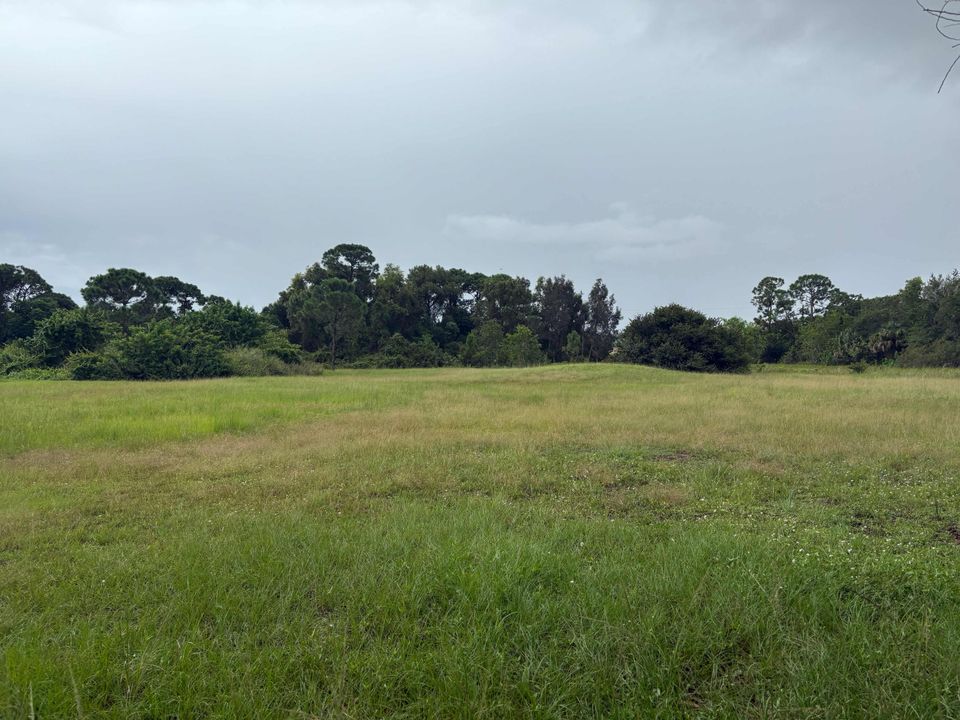 На продажу: $700,000 (0 спален, 0 ванн, 0 Квадратных фут)