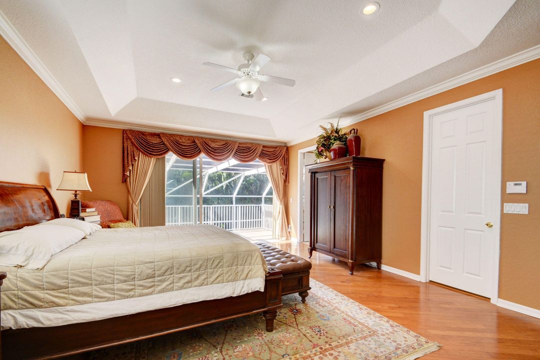 Activo con contrato: $8,500 (5 camas, 3 baños, 3375 Pies cuadrados)