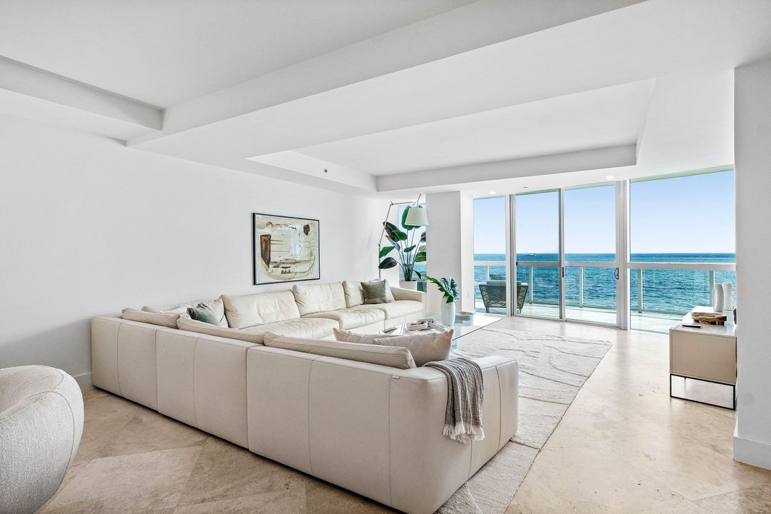 For Sale: $3,800,000 (3 beds, 3 baths, 2654 Square Feet)