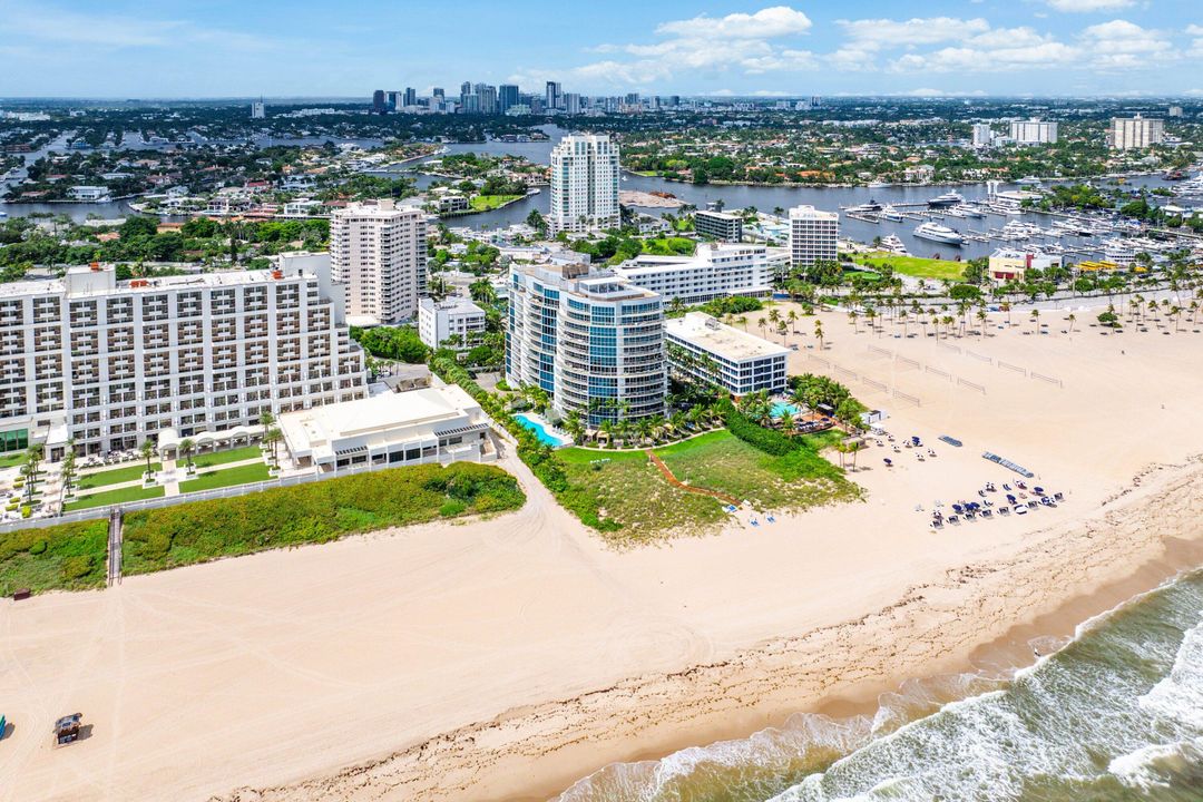 For Sale: $3,800,000 (3 beds, 3 baths, 2654 Square Feet)