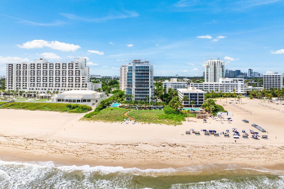 For Sale: $3,800,000 (3 beds, 3 baths, 2654 Square Feet)