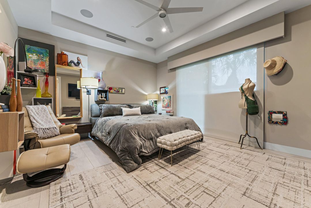 For Rent: $12,500 (2 beds, 2 baths, 2040 Square Feet)