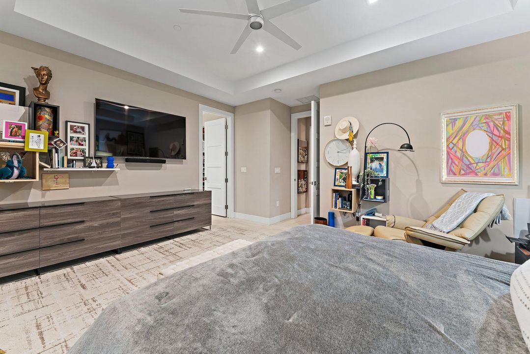 For Rent: $12,500 (2 beds, 2 baths, 2040 Square Feet)