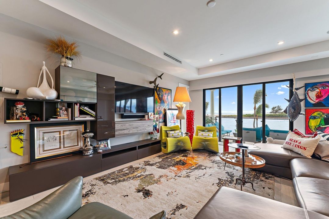 For Rent: $12,500 (2 beds, 2 baths, 2040 Square Feet)