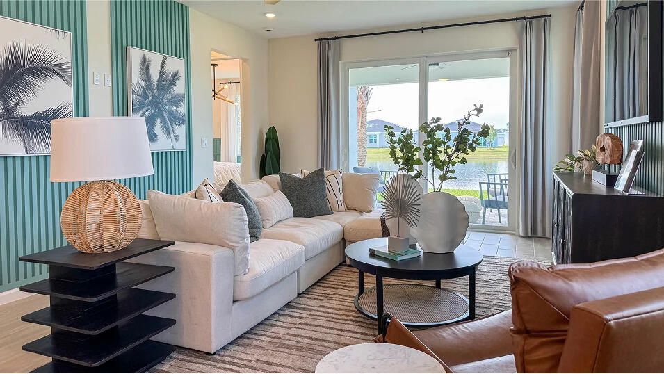 For Sale: $368,595 (2 beds, 2 baths, 1713 Square Feet)