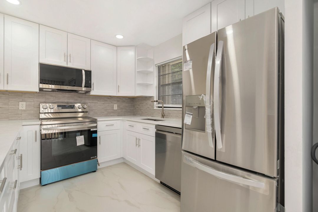 待售: $369,000 (2 贝兹, 2 浴室, 1344 平方英尺)