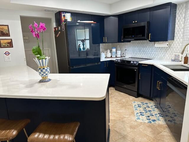 For Rent: $3,500 (2 beds, 2 baths, 1250 Square Feet)