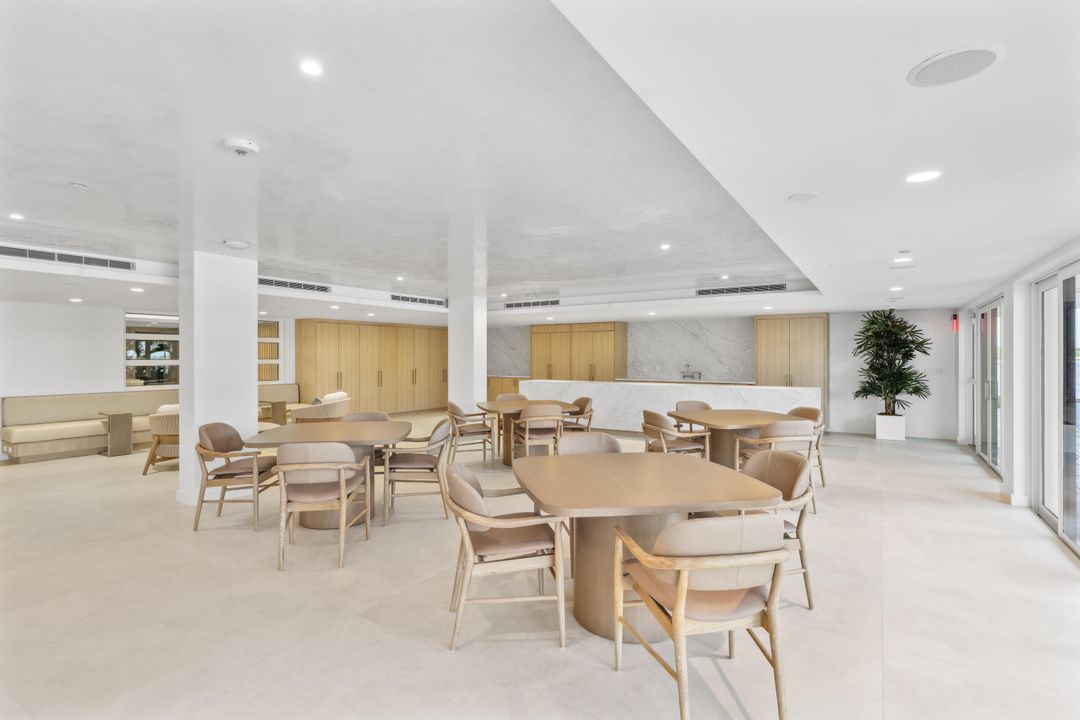 For Sale: $2,675,000 (3 beds, 3 baths, 2021 Square Feet)