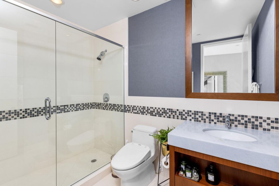 For Rent: $35,000 (3 beds, 3 baths, 3584 Square Feet)