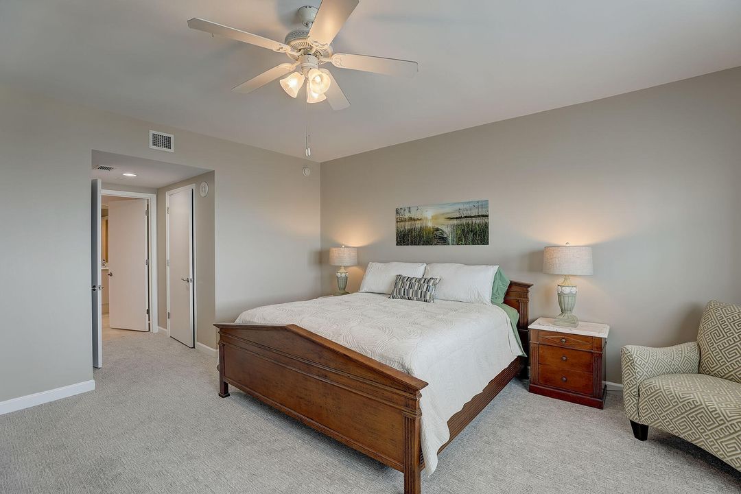 В аренду: $4,500 (2 спален, 3 ванн, 1704 Квадратных фут)