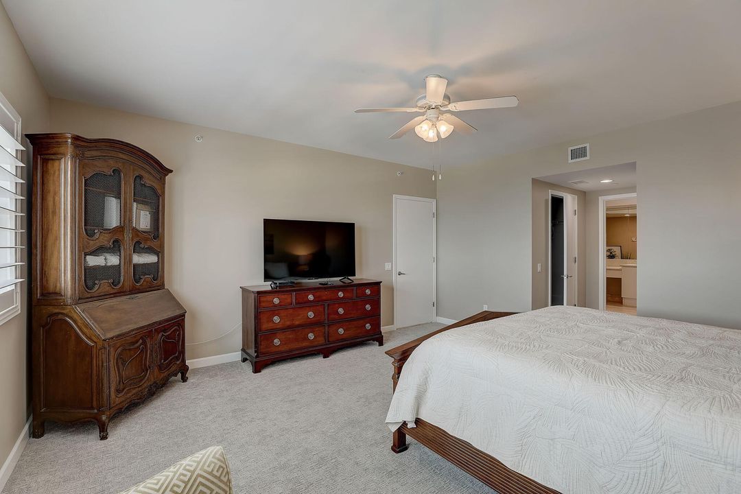 В аренду: $4,500 (2 спален, 3 ванн, 1704 Квадратных фут)