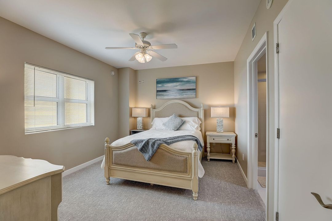 В аренду: $4,500 (2 спален, 3 ванн, 1704 Квадратных фут)