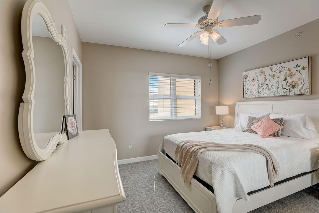 В аренду: $4,500 (2 спален, 3 ванн, 1704 Квадратных фут)