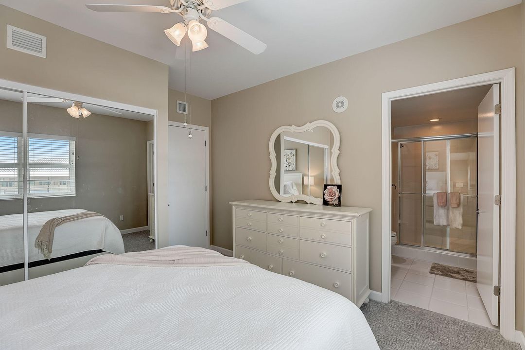 В аренду: $4,500 (2 спален, 3 ванн, 1704 Квадратных фут)