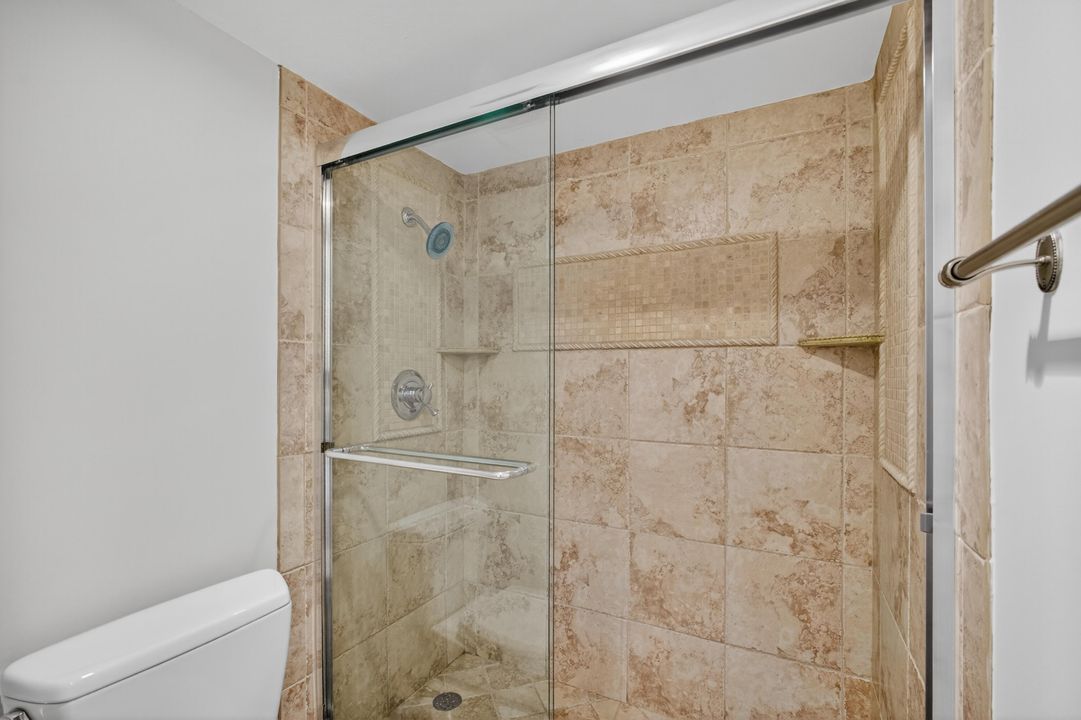 待售: $425,000 (2 贝兹, 2 浴室, 1514 平方英尺)