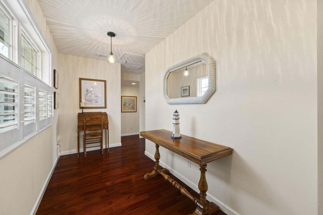 For Sale: $2,600,000 (5 beds, 4 baths, 4394 Square Feet)