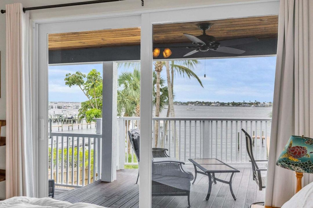 For Sale: $2,600,000 (5 beds, 4 baths, 4394 Square Feet)