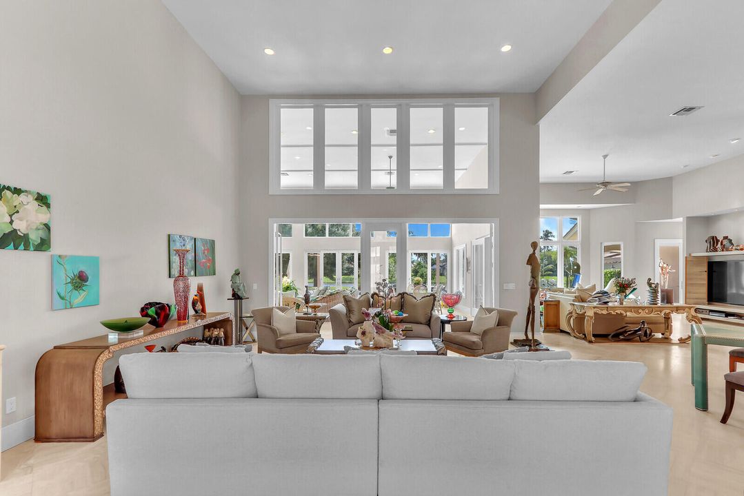 En Venta: $9,975,000 (4 camas, 4 baños, 6546 Pies cuadrados)