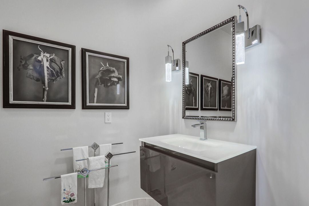 En Venta: $9,975,000 (4 camas, 4 baños, 6546 Pies cuadrados)