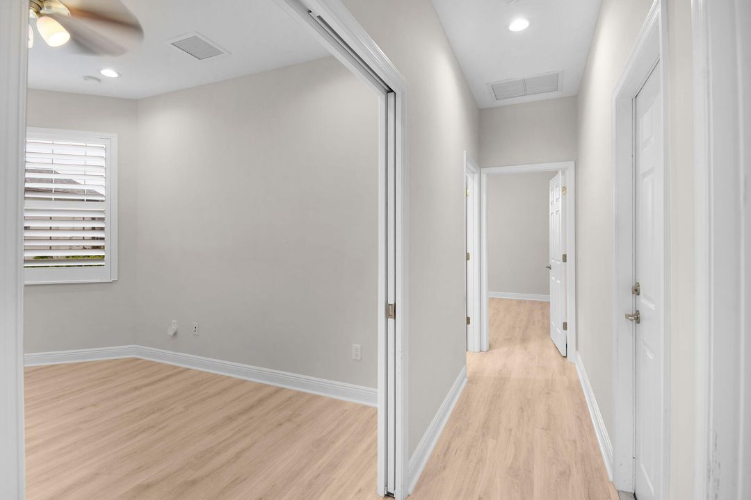 待售: $335,000 (2 贝兹, 2 浴室, 1735 平方英尺)