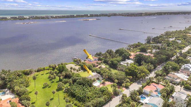 For Sale: $6,750,000 (9 beds, 8 baths, 8409 Square Feet)