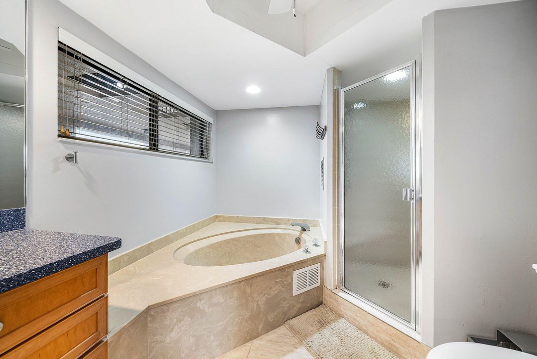 На продажу: $399,000 (3 спален, 2 ванн, 1757 Квадратных фут)