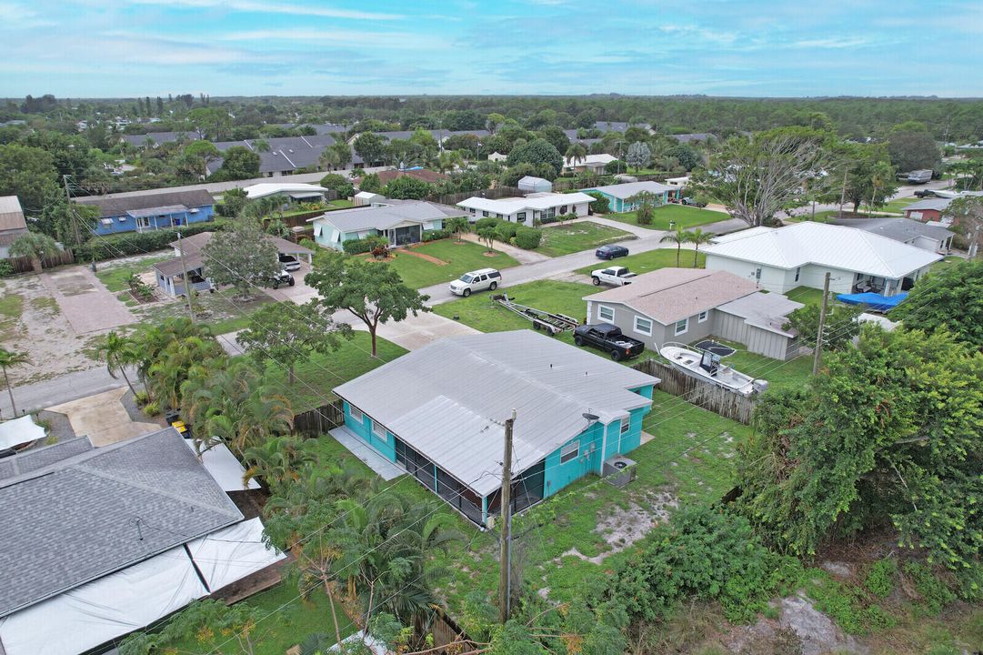 待售: $418,800 (2 贝兹, 1 浴室, 1116 平方英尺)