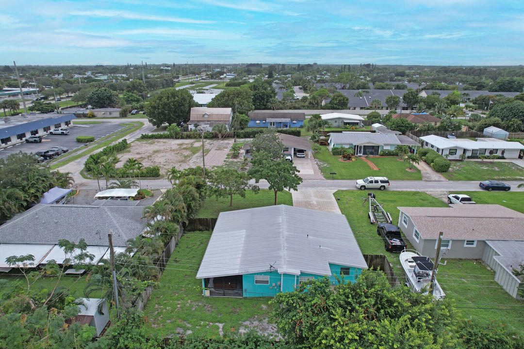 待售: $418,800 (2 贝兹, 1 浴室, 1116 平方英尺)