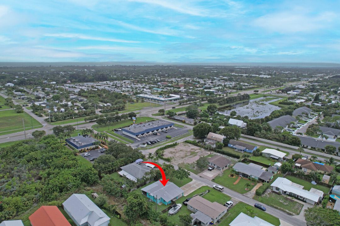 待售: $418,800 (2 贝兹, 1 浴室, 1116 平方英尺)