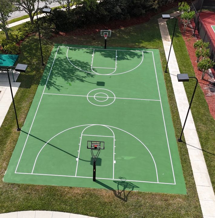 待售: $335,000 (2 贝兹, 2 浴室, 1735 平方英尺)