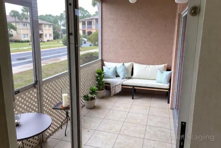 Active With Contract: $165,000 (2 beds, 2 baths, 782 Square Feet)