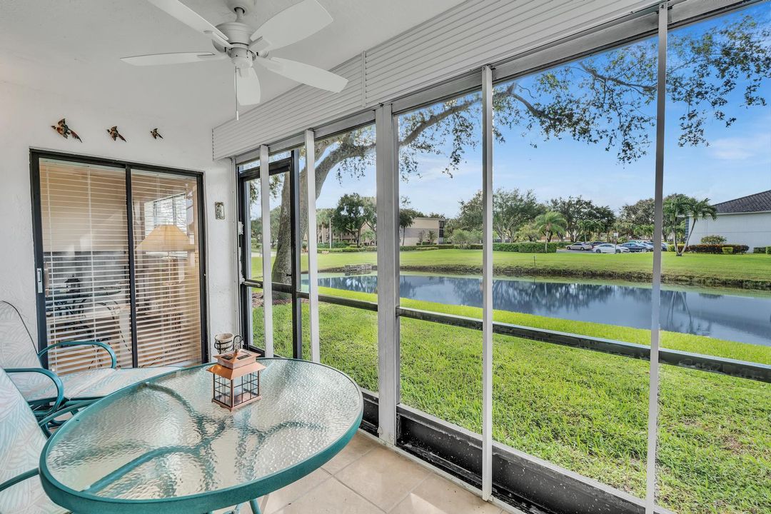 Active With Contract: $199,000 (2 beds, 2 baths, 1362 Square Feet)