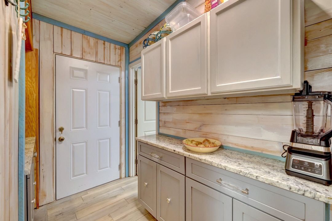 For Sale: $727,700 (3 beds, 2 baths, 1777 Square Feet)