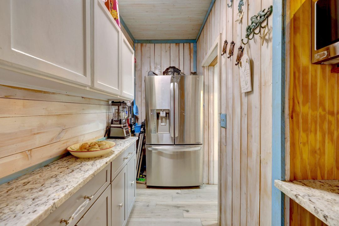 For Sale: $727,700 (3 beds, 2 baths, 1777 Square Feet)