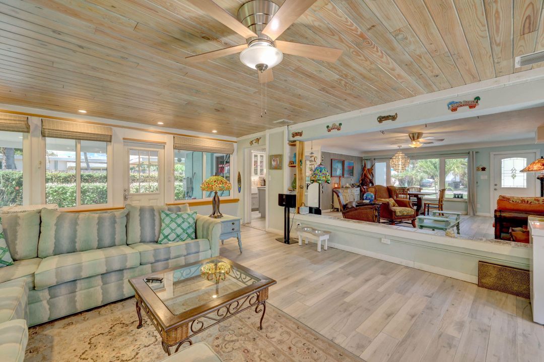 For Sale: $727,700 (3 beds, 2 baths, 1777 Square Feet)