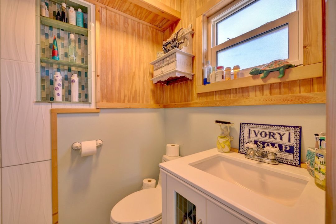 For Sale: $727,700 (3 beds, 2 baths, 1777 Square Feet)