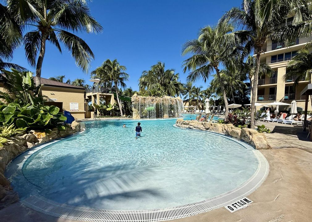 For Sale: $2,800,000 (3 beds, 3 baths, 2801 Square Feet)