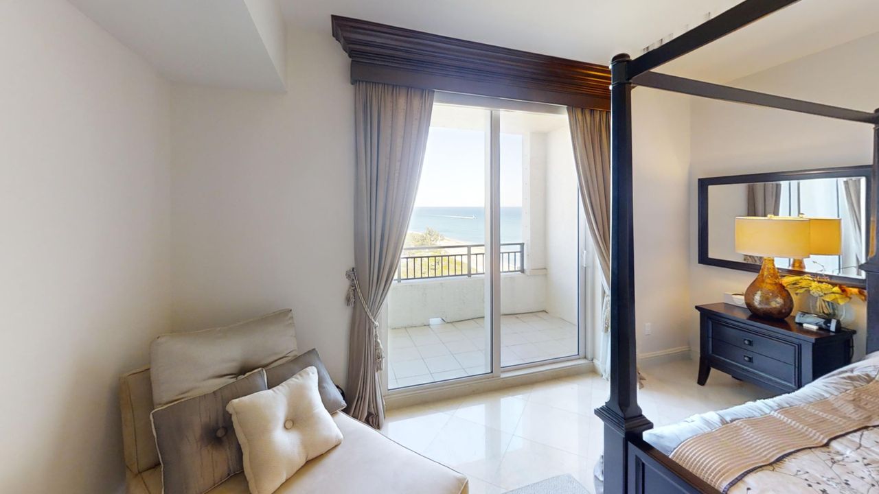 For Sale: $2,800,000 (3 beds, 3 baths, 2801 Square Feet)