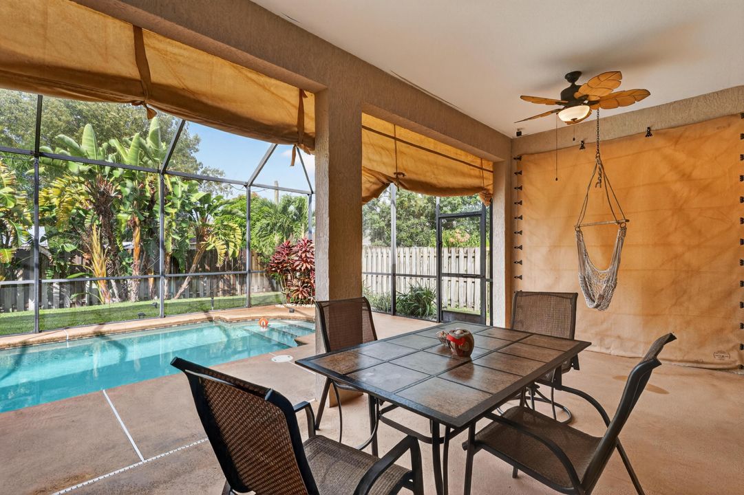 For Sale: $475,000 (4 beds, 2 baths, 2850 Square Feet)