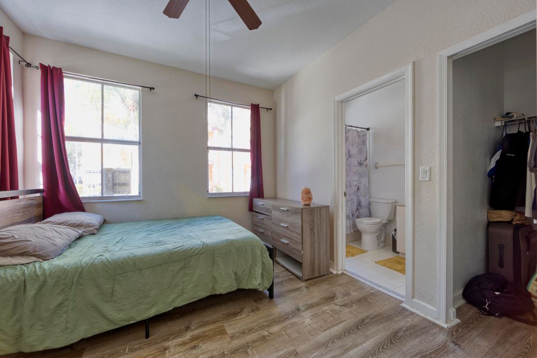 Activo con contrato: $350,000 (4 camas, 3 baños, 1988 Pies cuadrados)