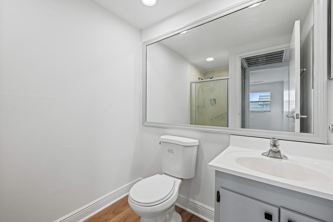 待售: $84,900 (2 贝兹, 2 浴室, 880 平方英尺)