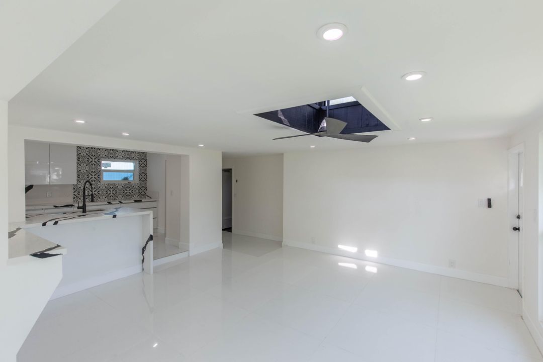 For Rent: $2,950 (3 beds, 2 baths, 1764 Square Feet)