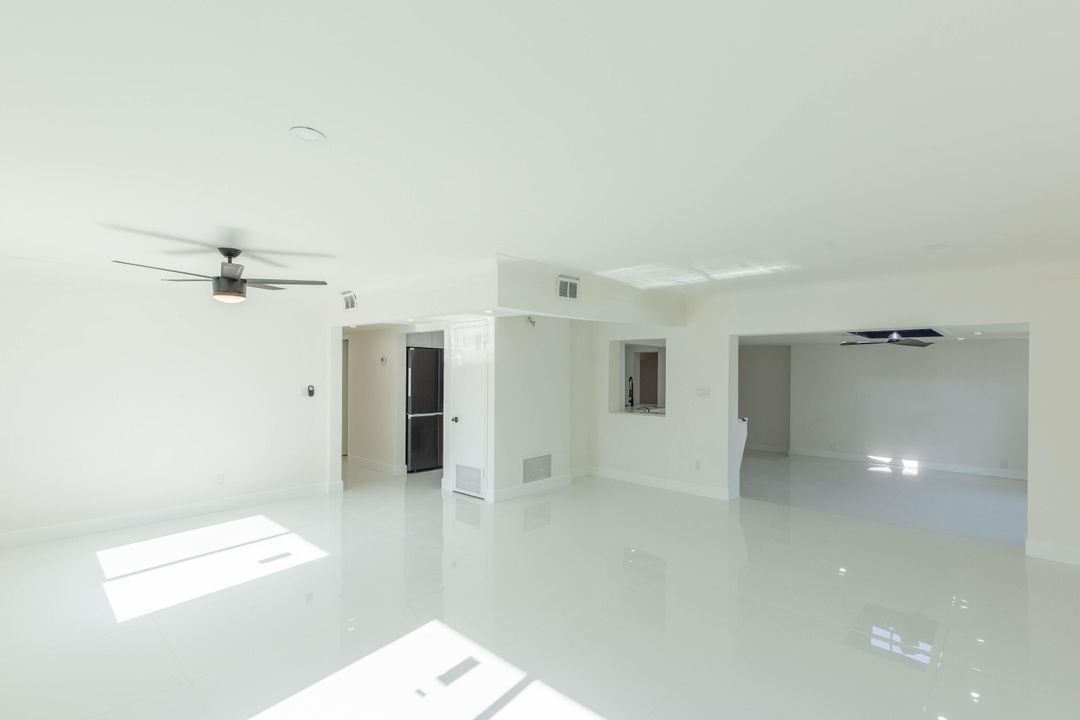 For Rent: $2,950 (3 beds, 2 baths, 1764 Square Feet)