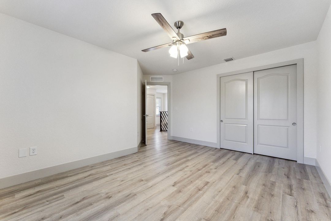 Activo con contrato: $1,149,000 (4 camas, 2 baños, 2034 Pies cuadrados)